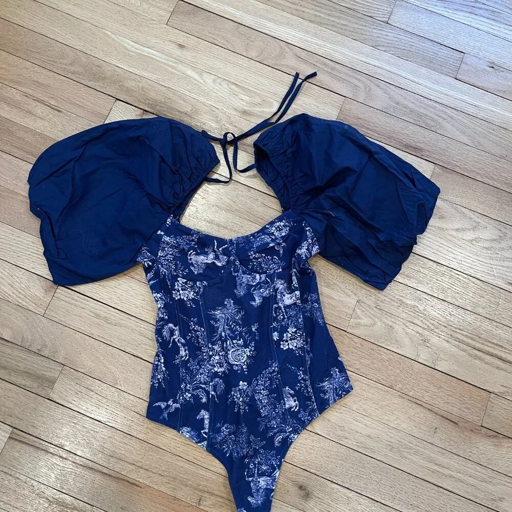 037 Free People Prairie Rose Bodysuit NWOT Size Medium